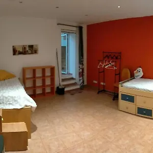  Сasa de vacaciones Preciosa Casa De 2 Pisos A 50 Metros De La Playa