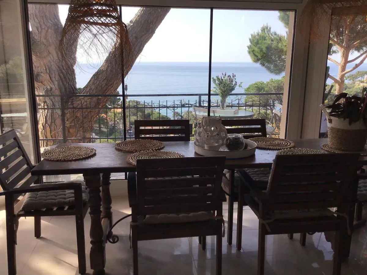 Can De Pino Vue Mer Canet De Mar Spain